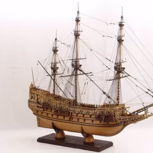 Seas model ship