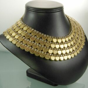 Collar