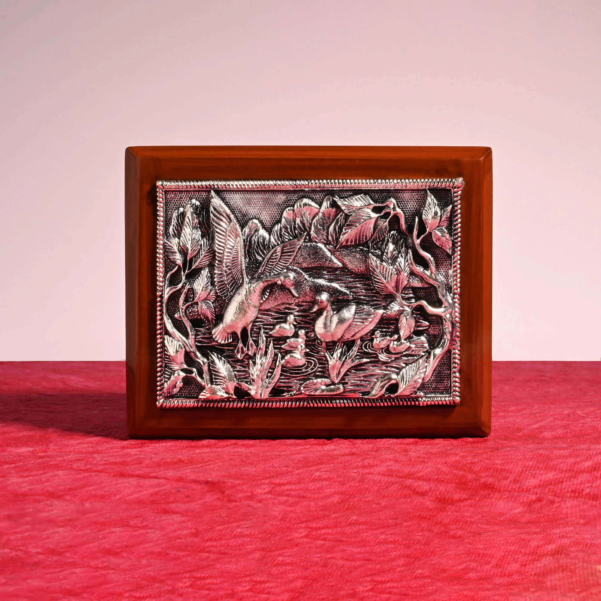 Carved Motif Keepsake - Image 2
